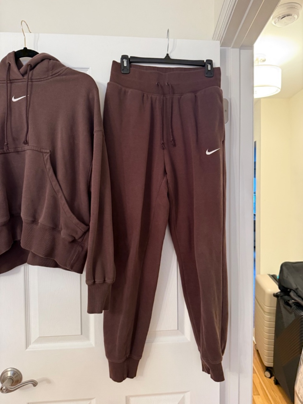 Nike Chocolate Brown Oversized Sweatsuit - Picture 3 of 9